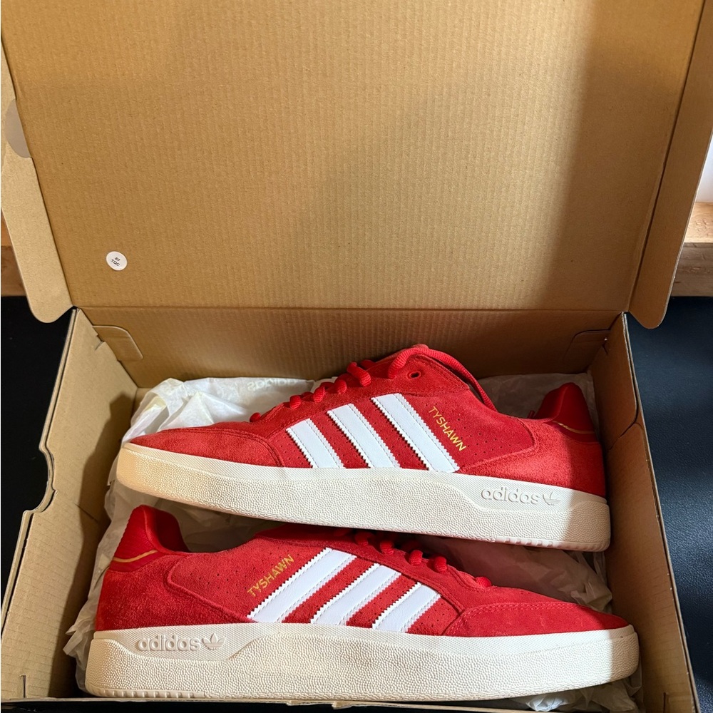 Size 12 - Adidas Tyshawn remastered Better scarlet - Picture 7 of 9